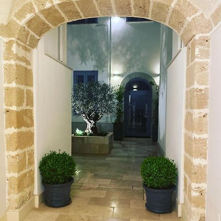Satyria Apartments Taranto Luaran gambar