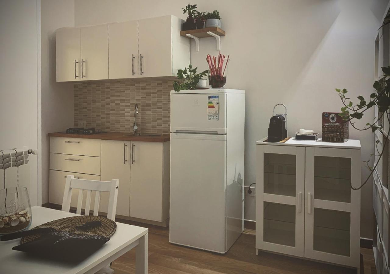Satyria Apartments Taranto Luaran gambar