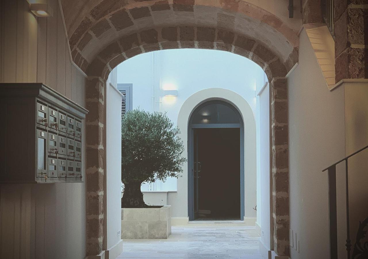 Satyria Apartments Taranto Luaran gambar