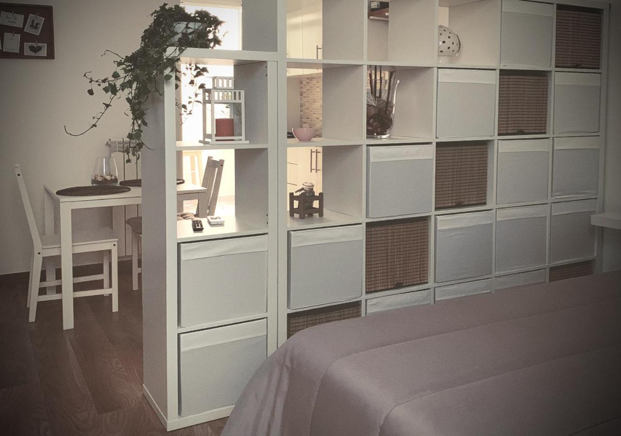 Satyria Apartments Taranto Luaran gambar